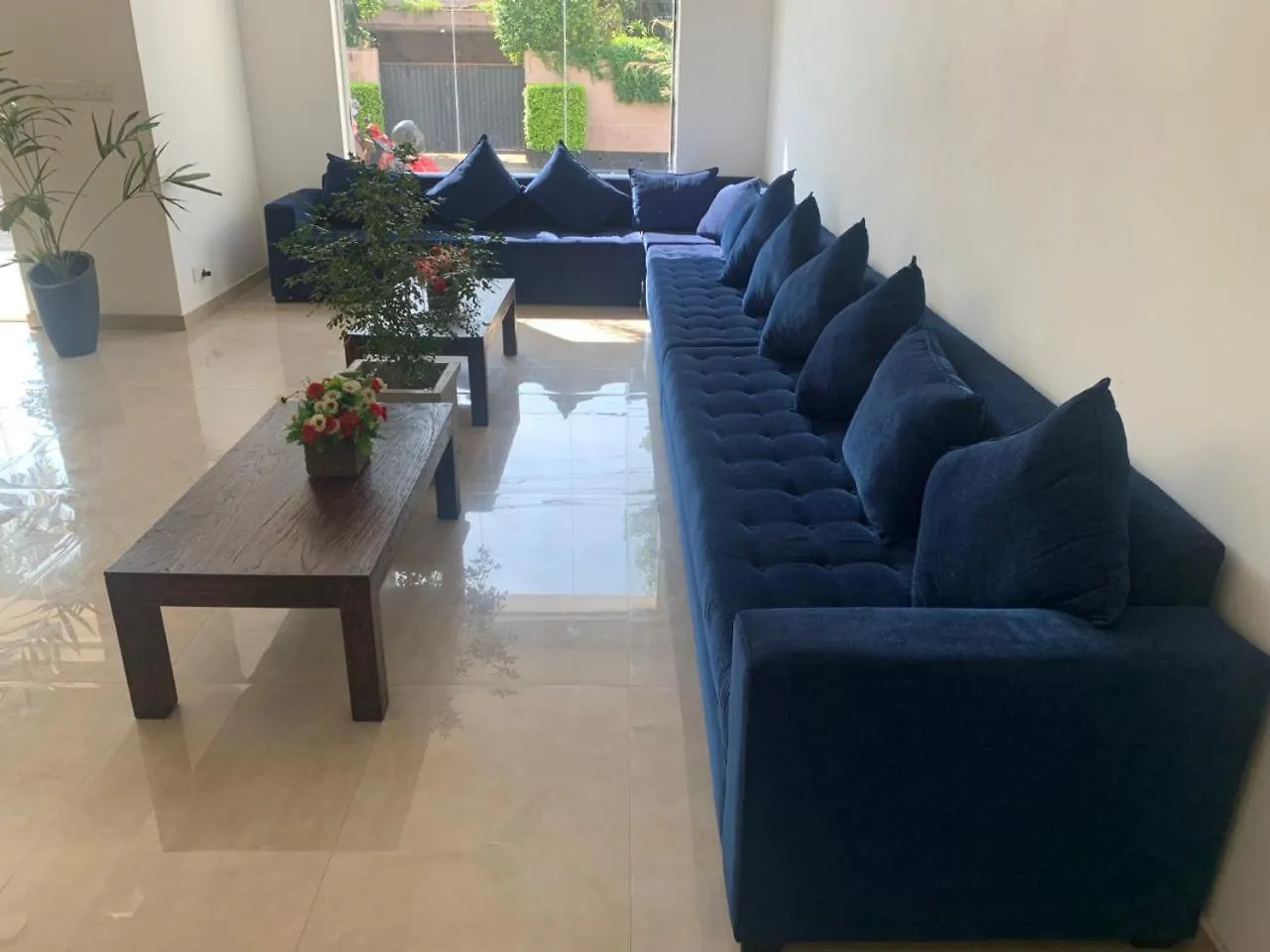 Lucky Transit Hotel - Katunayake Airport Sri Lanka